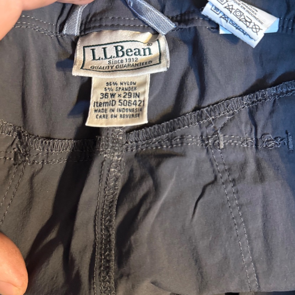 LLBean Mens Cargo Pants Dark Gray Size 36W x 28L Nylon Spandex Zip Pockets - Picture 3 of 8